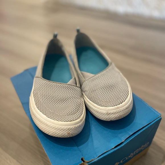 Columbia PFG - Picture 2 of 3